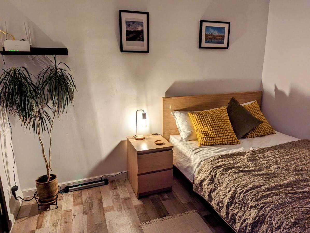 Sebastian Studio Apartment บูคาเรสต์ ภายนอก รูปภาพ