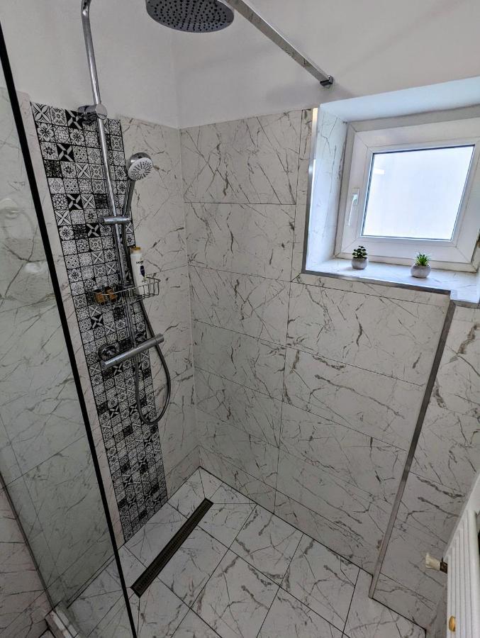 Sebastian Studio Apartment บูคาเรสต์ ภายนอก รูปภาพ