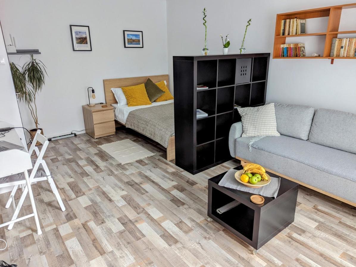 Sebastian Studio Apartment บูคาเรสต์ ภายนอก รูปภาพ