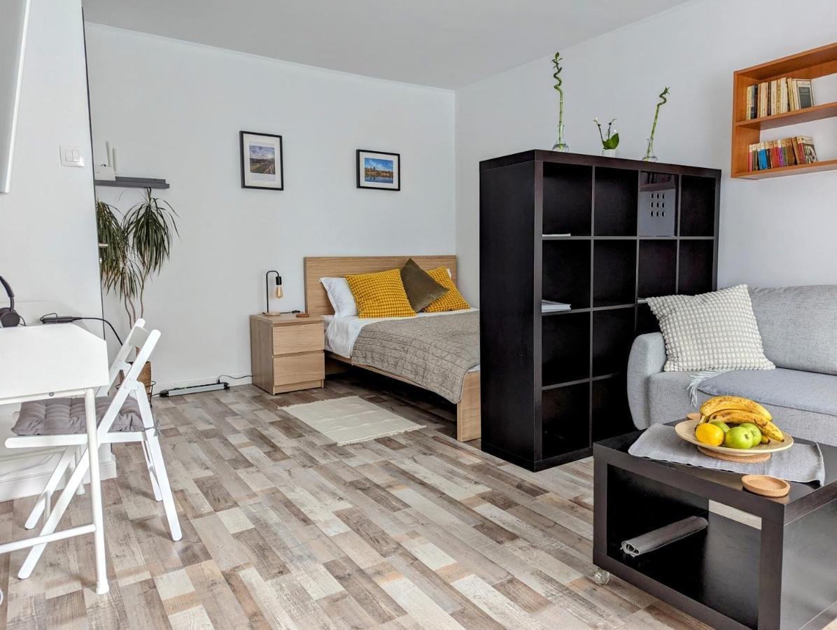 Sebastian Studio Apartment บูคาเรสต์ ภายนอก รูปภาพ